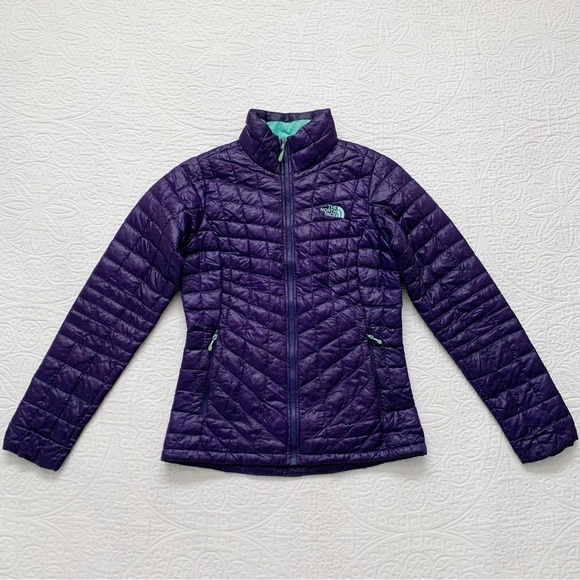 The North Face Women's Thermoball‎ Full-Zip Jacket - Picture 1 of 5